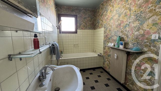 Appartement F4 à vendre - 4 pièces - 107.79 m2 - GAP - 05 - PROVENCE-ALPES-COTE-D-AZUR - Century 21 Habitat