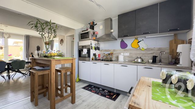 Appartement T4 à vendre - 3 pièces - 72.41 m2 - GAP - 05 - PROVENCE-ALPES-COTE-D-AZUR - Century 21 Habitat