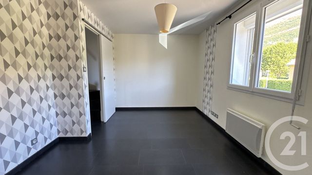 maison à vendre - 4 pièces - 106.18 m2 - LA ROCHE DES ARNAUDS - 05 - PROVENCE-ALPES-COTE-D-AZUR - Century 21 Habitat