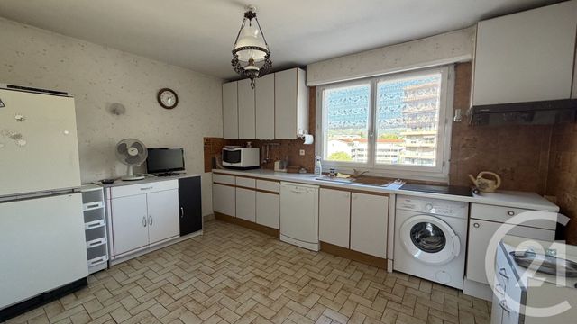 Appartement T4 à vendre - 4 pièces - 84.68 m2 - GAP - 05 - PROVENCE-ALPES-COTE-D-AZUR - Century 21 Habitat
