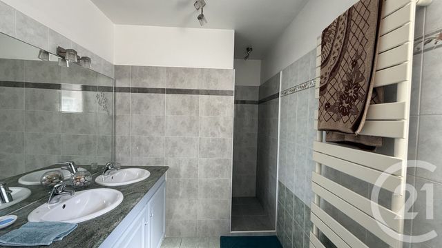 maison à vendre - 5 pièces - 157.35 m2 - GAP - 05 - PROVENCE-ALPES-COTE-D-AZUR - Century 21 Habitat