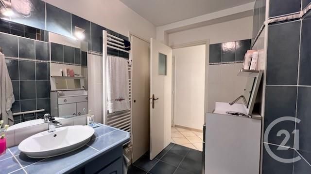 Afficher la photo en grand Appartement T3 à vendre - 3 pièces - 91.37 m2 - GAP - 05 - PROVENCE-ALPES-COTE-D-AZUR - Century 21 Habitat