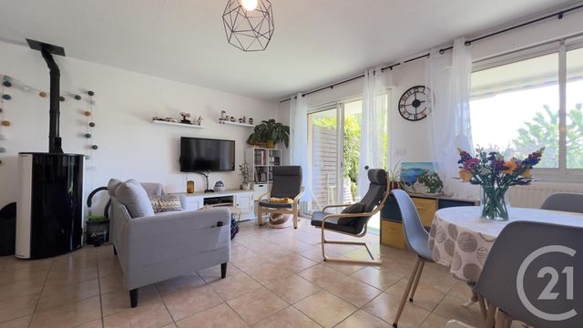 Appartement T4 à vendre - 4 pièces - 81.26 m2 - GAP - 05 - PROVENCE-ALPES-COTE-D-AZUR - Century 21 Habitat
