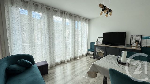 Appartement T4 à vendre - 4 pièces - 70.57 m2 - GAP - 05 - PROVENCE-ALPES-COTE-D-AZUR - Century 21 Habitat
