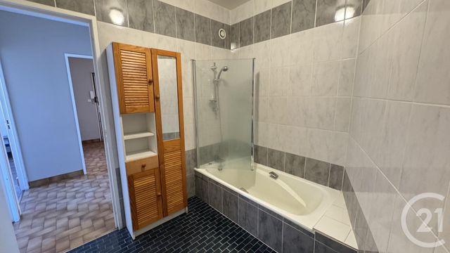 Appartement F3 à vendre - 3 pièces - 84.43 m2 - GAP - 05 - PROVENCE-ALPES-COTE-D-AZUR - Century 21 Habitat