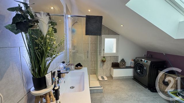 Appartement F3 à vendre - 3 pièces - 93.42 m2 - GAP - 05 - PROVENCE-ALPES-COTE-D-AZUR - Century 21 Habitat