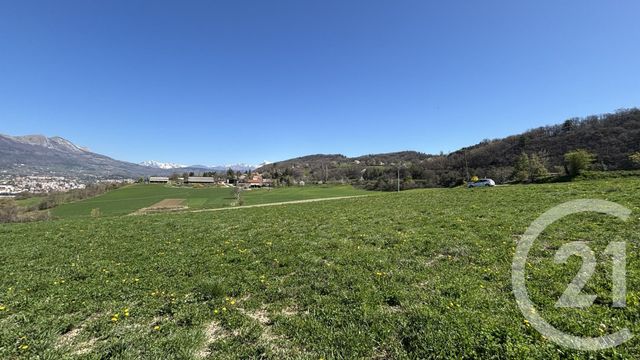 Afficher la photo en grand terrain à vendre - 693.0 m2 - GAP - 05 - PROVENCE-ALPES-COTE-D-AZUR - Century 21 Habitat