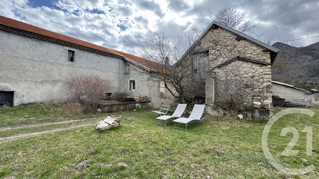 maison à vendre - 4 pièces - 153.0 m2 - MONTMAUR - 05 - PROVENCE-ALPES-COTE-D-AZUR - Century 21 Habitat