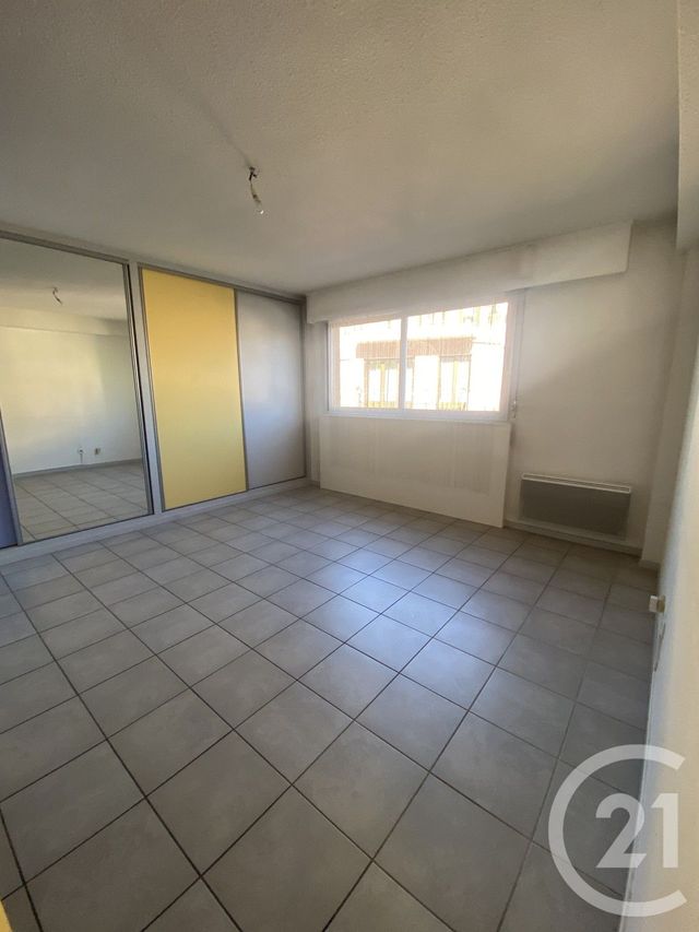 Appartement T7 à vendre - 4 pièces - 149.2 m2 - GAP - 05 - PROVENCE-ALPES-COTE-D-AZUR - Century 21 Habitat