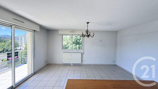Appartement T4 à vendre - 4 pièces - 80.98 m2 - GAP - 05 - PROVENCE-ALPES-COTE-D-AZUR - Century 21 Habitat