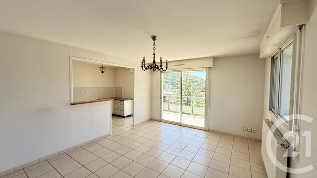 Appartement T4 à vendre - 4 pièces - 80.98 m2 - GAP - 05 - PROVENCE-ALPES-COTE-D-AZUR - Century 21 Habitat
