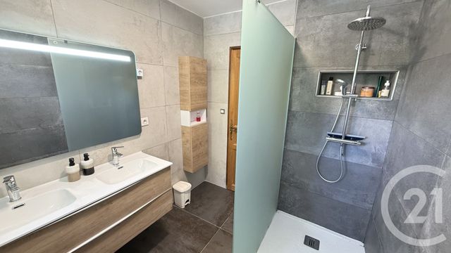 maison à vendre - 6 pièces - 155.24 m2 - GAP - 05 - PROVENCE-ALPES-COTE-D-AZUR - Century 21 Habitat