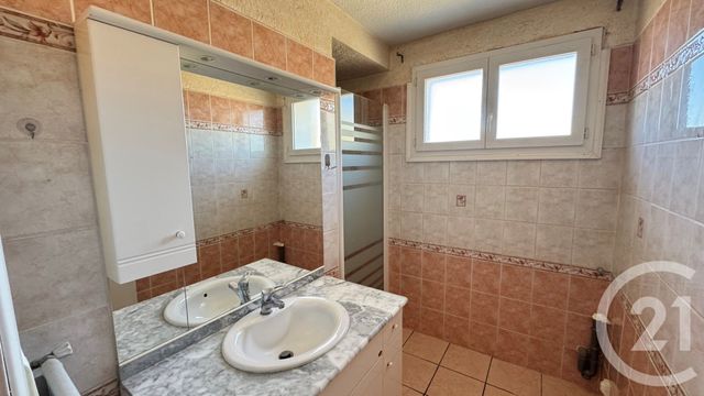 Appartement F4 à vendre - 4 pièces - 95.92 m2 - GAP - 05 - PROVENCE-ALPES-COTE-D-AZUR - Century 21 Habitat
