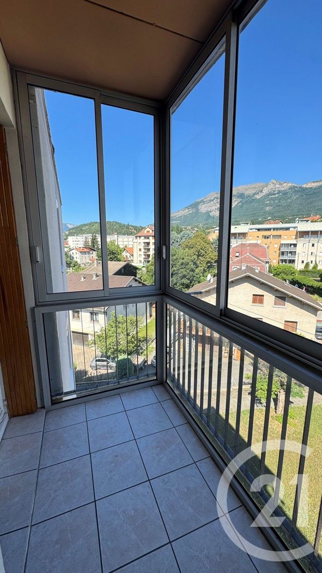 Appartement F4 à vendre - 4 pièces - 95.92 m2 - GAP - 05 - PROVENCE-ALPES-COTE-D-AZUR - Century 21 Habitat