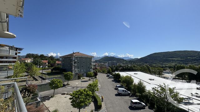 Afficher la photo en grand Appartement F4 à vendre - 4 pièces - 84.56 m2 - GAP - 05 - PROVENCE-ALPES-COTE-D-AZUR - Century 21 Habitat