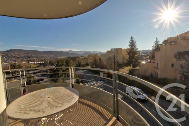 Afficher la photo en grand Appartement F4 à vendre - 4 pièces - 84.56 m2 - GAP - 05 - PROVENCE-ALPES-COTE-D-AZUR - Century 21 Habitat