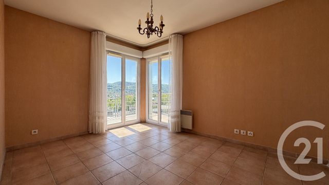 Afficher la photo en grand Appartement F4 à vendre - 4 pièces - 84.56 m2 - GAP - 05 - PROVENCE-ALPES-COTE-D-AZUR - Century 21 Habitat