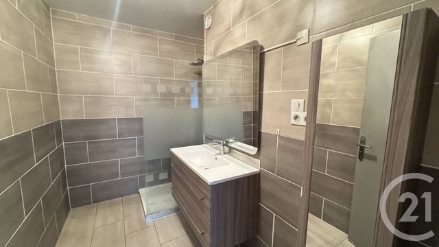 Appartement F3 à vendre - 3 pièces - 68.12 m2 - GAP - 05 - PROVENCE-ALPES-COTE-D-AZUR - Century 21 Habitat