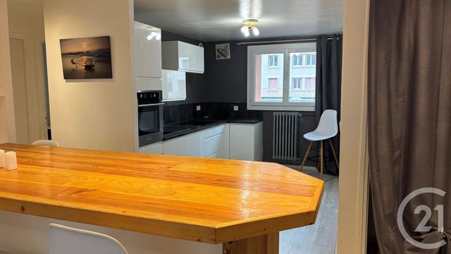 Afficher la photo en grand Appartement F3 à vendre - 3 pièces - 63.11 m2 - GAP - 05 - PROVENCE-ALPES-COTE-D-AZUR - Century 21 Habitat