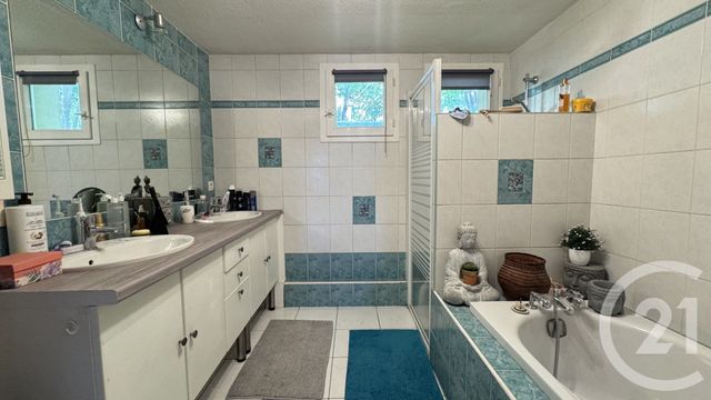 maison à vendre - 5 pièces - 134.37 m2 - LA BATIE NEUVE - 05 - PROVENCE-ALPES-COTE-D-AZUR - Century 21 Habitat