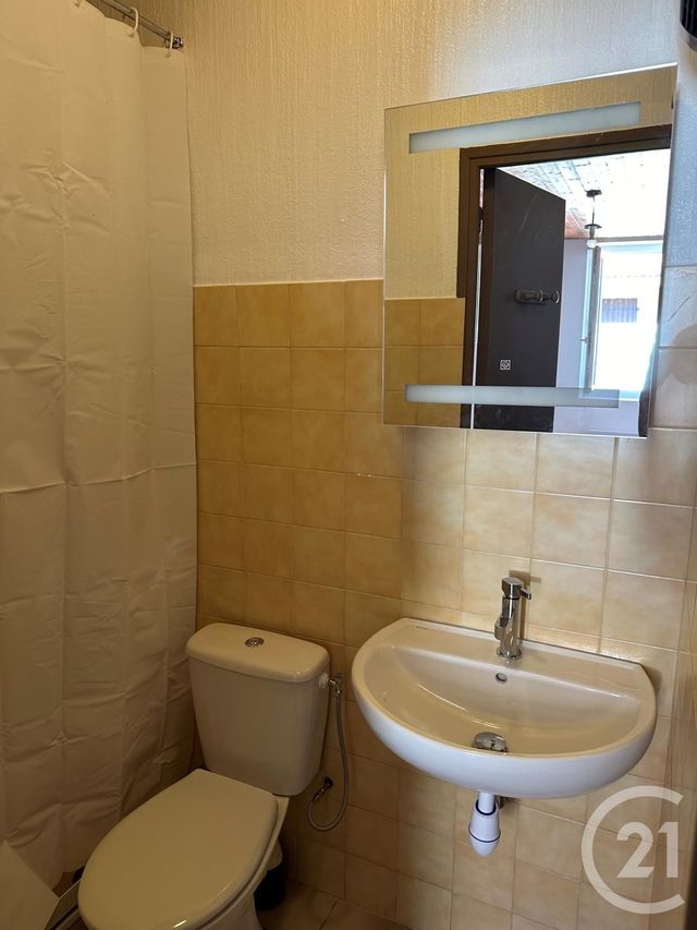 Appartement F1 à louer - 1 pièce - 21.96 m2 - GAP - 05 - PROVENCE-ALPES-COTE-D-AZUR - Century 21 Habitat