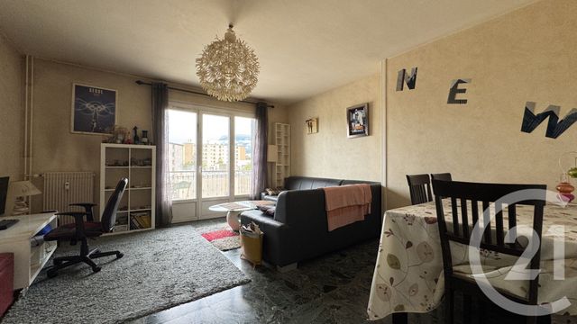 Appartement T3 à vendre - 3 pièces - 72.25 m2 - GAP - 05 - PROVENCE-ALPES-COTE-D-AZUR - Century 21 Habitat