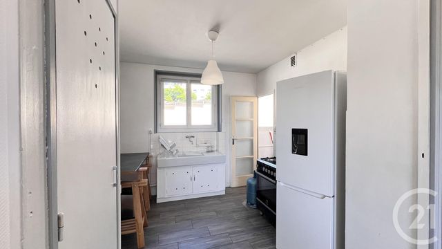 Appartement T3 à vendre - 3 pièces - 65.79 m2 - GAP - 05 - PROVENCE-ALPES-COTE-D-AZUR - Century 21 Habitat