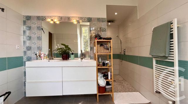 Appartement T4 à vendre - 5 pièces - 200.86 m2 - GAP - 05 - PROVENCE-ALPES-COTE-D-AZUR - Century 21 Habitat