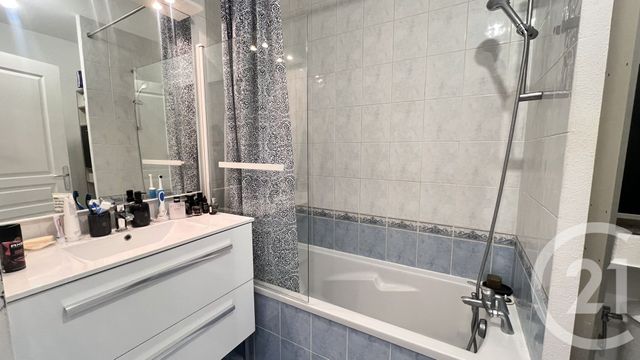 Appartement T2 à vendre - 2 pièces - 32.96 m2 - GAP - 05 - PROVENCE-ALPES-COTE-D-AZUR - Century 21 Habitat