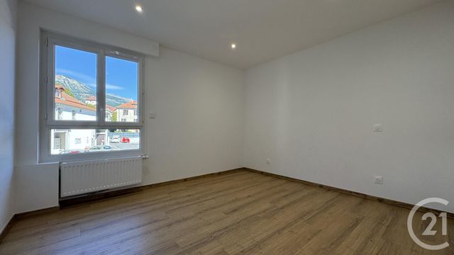 Appartement T4 à vendre - 4 pièces - 92.27 m2 - GAP - 05 - PROVENCE-ALPES-COTE-D-AZUR - Century 21 Habitat