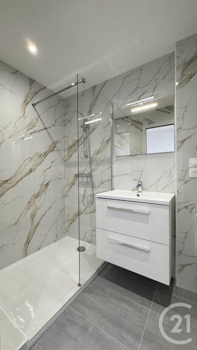 Appartement T4 à vendre - 4 pièces - 92.27 m2 - GAP - 05 - PROVENCE-ALPES-COTE-D-AZUR - Century 21 Habitat