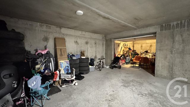 Afficher la photo en grand Appartement T4 à vendre - 4 pièces - 94.71 m2 - TALLARD - 05 - PROVENCE-ALPES-COTE-D-AZUR - Century 21 Habitat