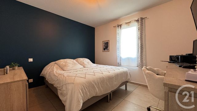 Afficher la photo en grand Appartement T4 à vendre - 4 pièces - 94.71 m2 - TALLARD - 05 - PROVENCE-ALPES-COTE-D-AZUR - Century 21 Habitat