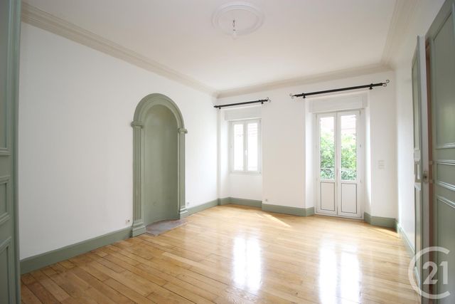 Appartement F4 à louer - 4 pièces - 137.0 m2 - GAP - 05 - PROVENCE-ALPES-COTE-D-AZUR - Century 21 Habitat