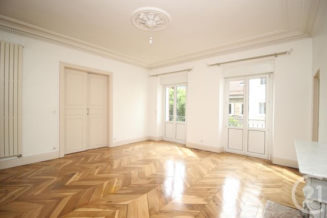 Appartement F4 à louer - 4 pièces - 137.0 m2 - GAP - 05 - PROVENCE-ALPES-COTE-D-AZUR - Century 21 Habitat