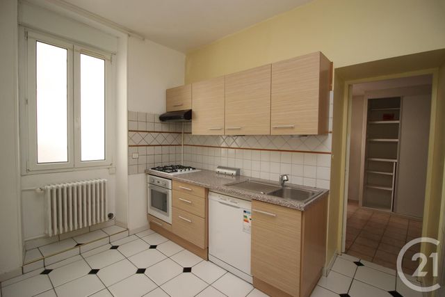 Appartement F4 à louer - 4 pièces - 137.0 m2 - GAP - 05 - PROVENCE-ALPES-COTE-D-AZUR - Century 21 Habitat