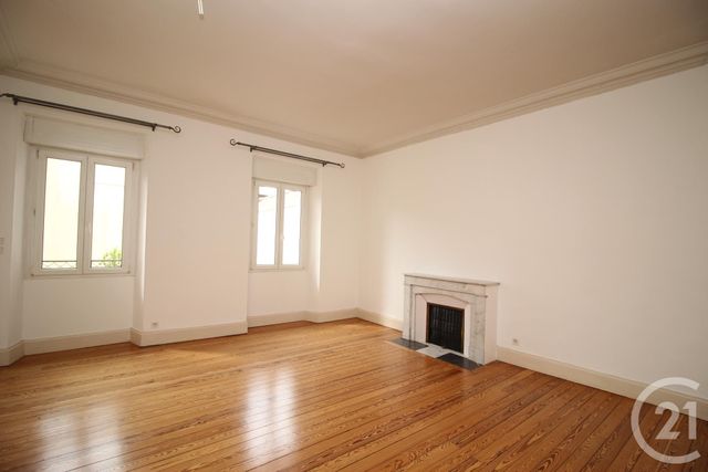 Appartement F4 à louer - 4 pièces - 137.0 m2 - GAP - 05 - PROVENCE-ALPES-COTE-D-AZUR - Century 21 Habitat