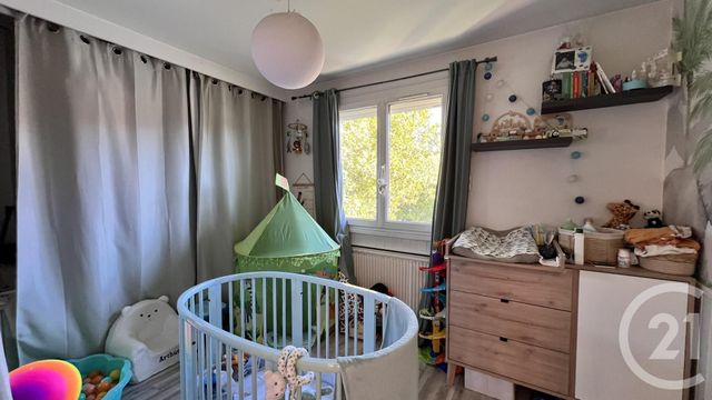 Appartement T4 à vendre - 4 pièces - 84.23 m2 - GAP - 05 - PROVENCE-ALPES-COTE-D-AZUR - Century 21 Habitat