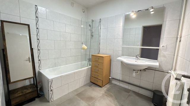 Appartement F4 à vendre - 4 pièces - 118.12 m2 - GAP - 05 - PROVENCE-ALPES-COTE-D-AZUR - Century 21 Habitat