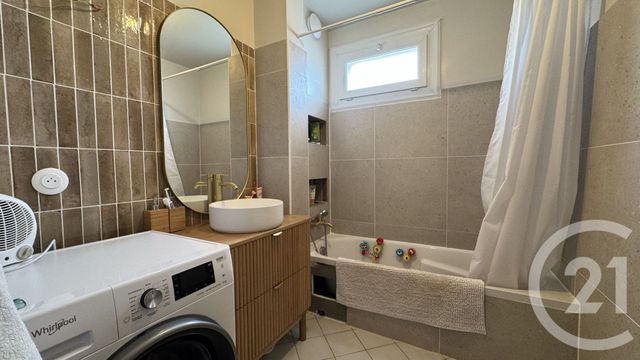 Appartement F4 à vendre - 4 pièces - 85.82 m2 - GAP - 05 - PROVENCE-ALPES-COTE-D-AZUR - Century 21 Habitat