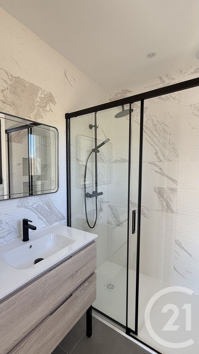 maison à vendre - 5 pièces - 120.0 m2 - LA ROCHETTE - 05 - PROVENCE-ALPES-COTE-D-AZUR - Century 21 Habitat