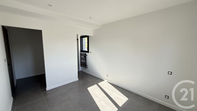 maison à vendre - 5 pièces - 120.0 m2 - LA ROCHETTE - 05 - PROVENCE-ALPES-COTE-D-AZUR - Century 21 Habitat