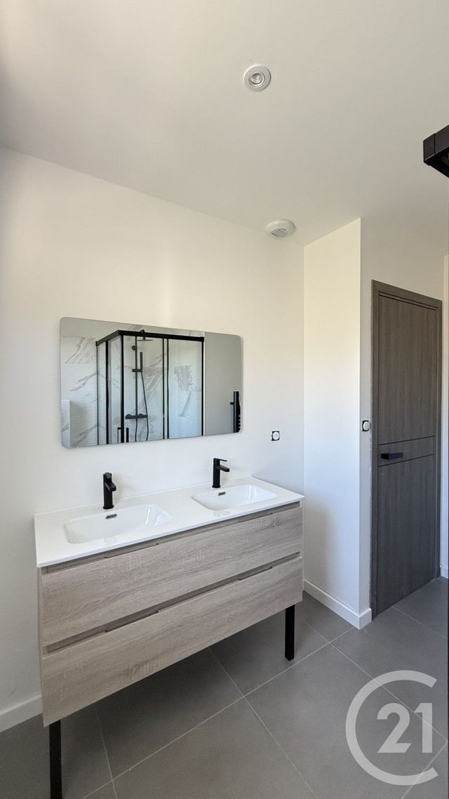 maison à vendre - 5 pièces - 120.0 m2 - LA ROCHETTE - 05 - PROVENCE-ALPES-COTE-D-AZUR - Century 21 Habitat