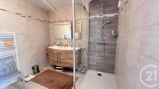 Appartement T5 à vendre - 5 pièces - 135.66 m2 - GAP - 05 - PROVENCE-ALPES-COTE-D-AZUR - Century 21 Habitat