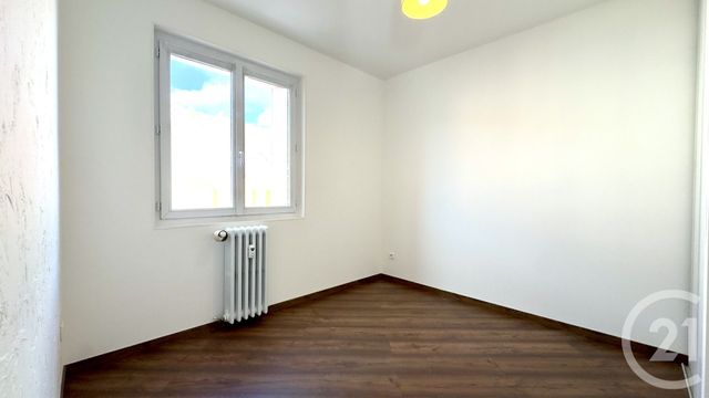 Afficher la photo en grand Appartement T3 à vendre - 3 pièces - 63.89 m2 - GAP - 05 - PROVENCE-ALPES-COTE-D-AZUR - Century 21 Habitat