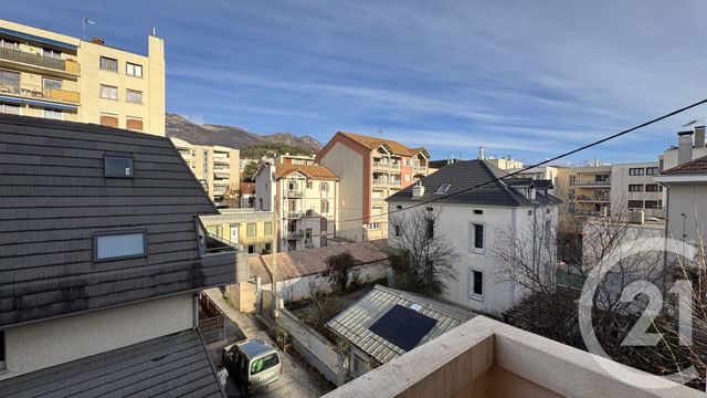 Appartement T3 à vendre - 3 pièces - 72.52 m2 - GAP - 05 - PROVENCE-ALPES-COTE-D-AZUR - Century 21 Habitat