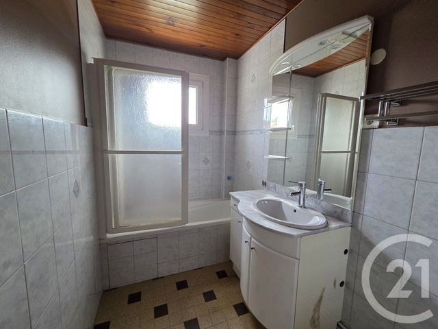 Afficher la photo en grand Appartement F3 à louer - 3 pièces - 59.1 m2 - GAP - 05 - PROVENCE-ALPES-COTE-D-AZUR - Century 21 Habitat