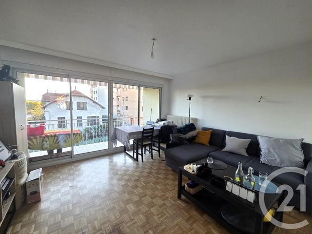 Afficher la photo en grand Appartement F3 à louer - 3 pièces - 59.1 m2 - GAP - 05 - PROVENCE-ALPES-COTE-D-AZUR - Century 21 Habitat