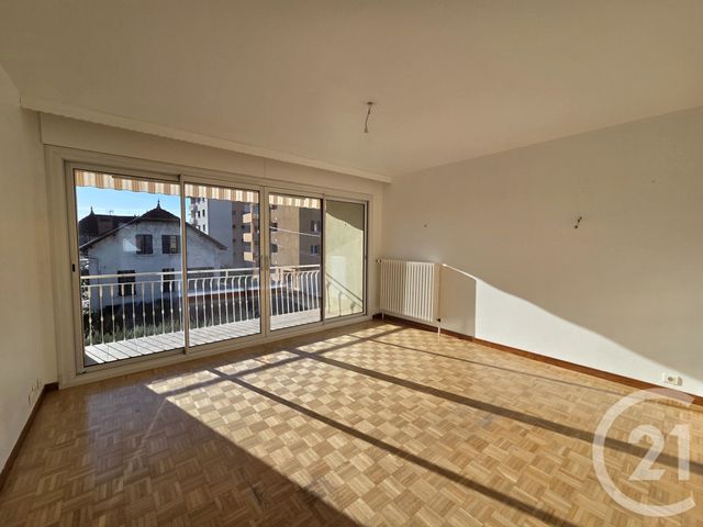 Appartement F3 à louer - 3 pièces - 59.1 m2 - GAP - 05 - PROVENCE-ALPES-COTE-D-AZUR - Century 21 Habitat