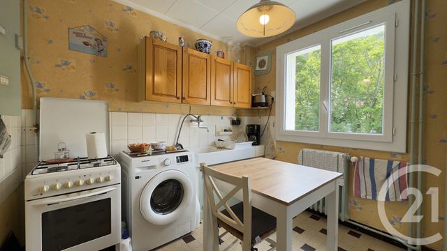 Appartement T4 à vendre - 4 pièces - 68.12 m2 - GAP - 05 - PROVENCE-ALPES-COTE-D-AZUR - Century 21 Habitat